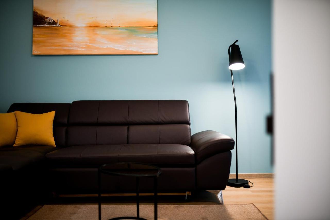 Crowonder Apartments & Rooms Oaza With Heated Swimming Pool And Sauna Turanj Buitenkant foto